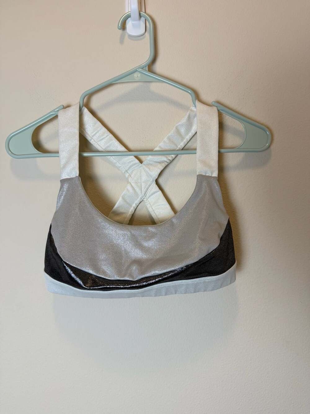 JoyLab Sports Bra Size Small White Silver Shimmer